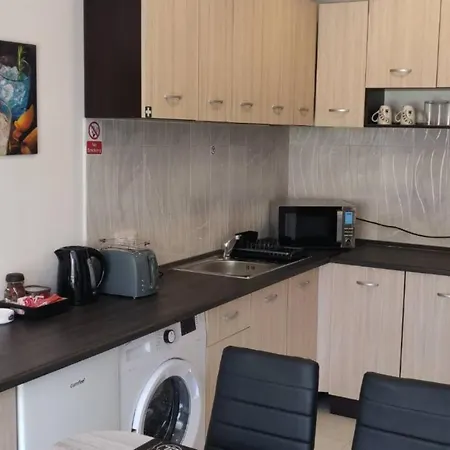 Sunny Day Flat St. Paul's Bay