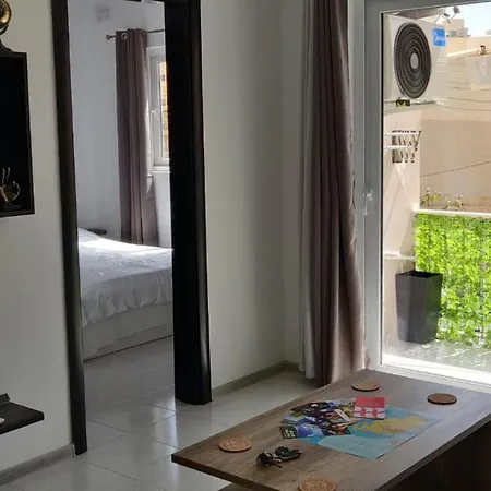 Apartment Sunny Day Flat