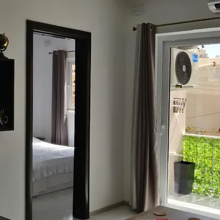 Sunny Day Flat Apartment St. Paul's Bay